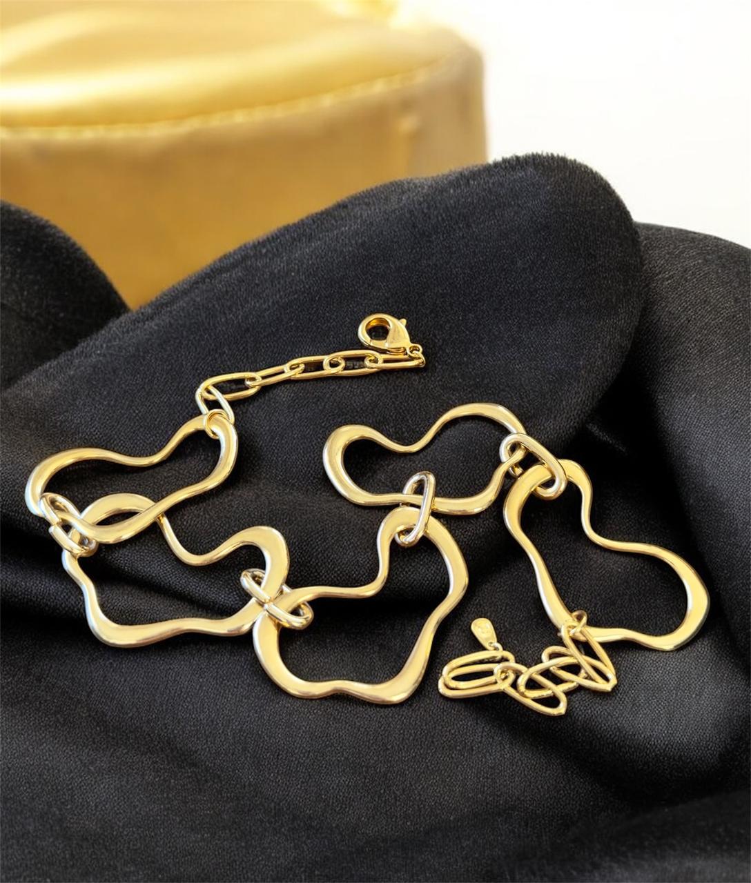 Collar Asimetrico