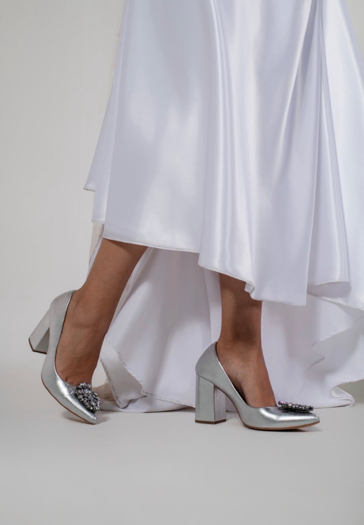 Tacones Diana Silver